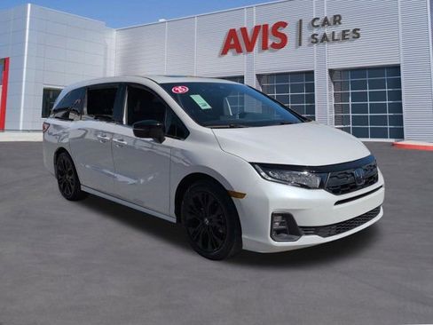 Used 2025 Honda Odyssey Sport-L image 3