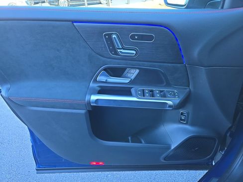 Certified 2026 Mercedes-Benz GLB 250 4MATIC image 19