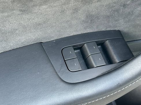 Used 2023 Tesla Model 3 Standard Range image 13