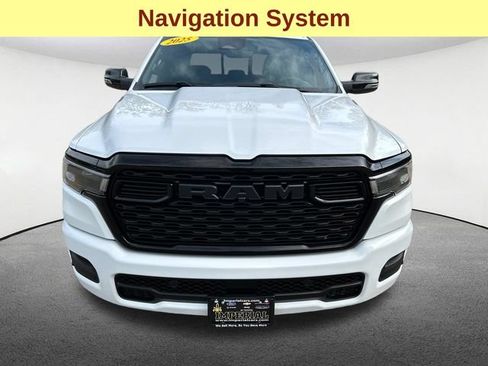 Used 2025 RAM 1500 Big Horn AWD/4WD image 4