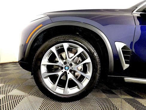 Used 2024 BMW X5 xDrive40i AWD/4WD image 8