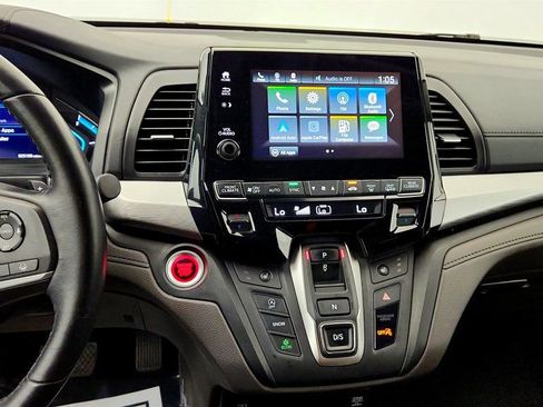 Used 2023 Honda Odyssey EX-L image 17