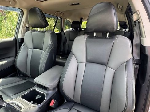 Used 2020 Subaru Outback Onyx Edition XT AWD/4WD image 34