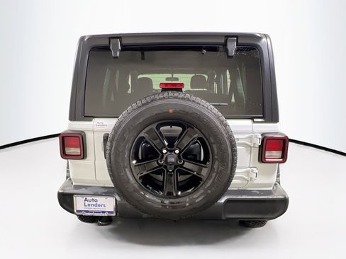 Used 2023 Jeep Wrangler Unlimited Sport image 6