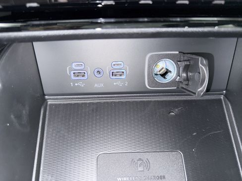 New 2025 Jeep Grand Cherokee Limited w/ Luxury Tech Group II image 23