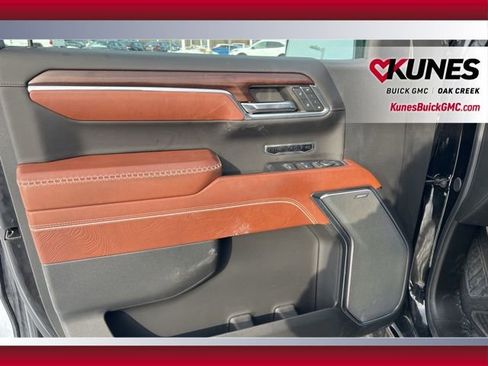 Used 2024 GMC Sierra 1500 Denali Ultimate image 7