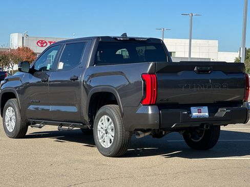 New 2026 Toyota Tundra SR5 image 6