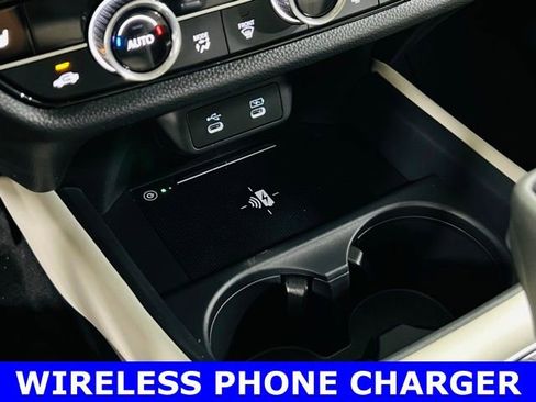 New 2026 Honda HR-V EX-L image 9