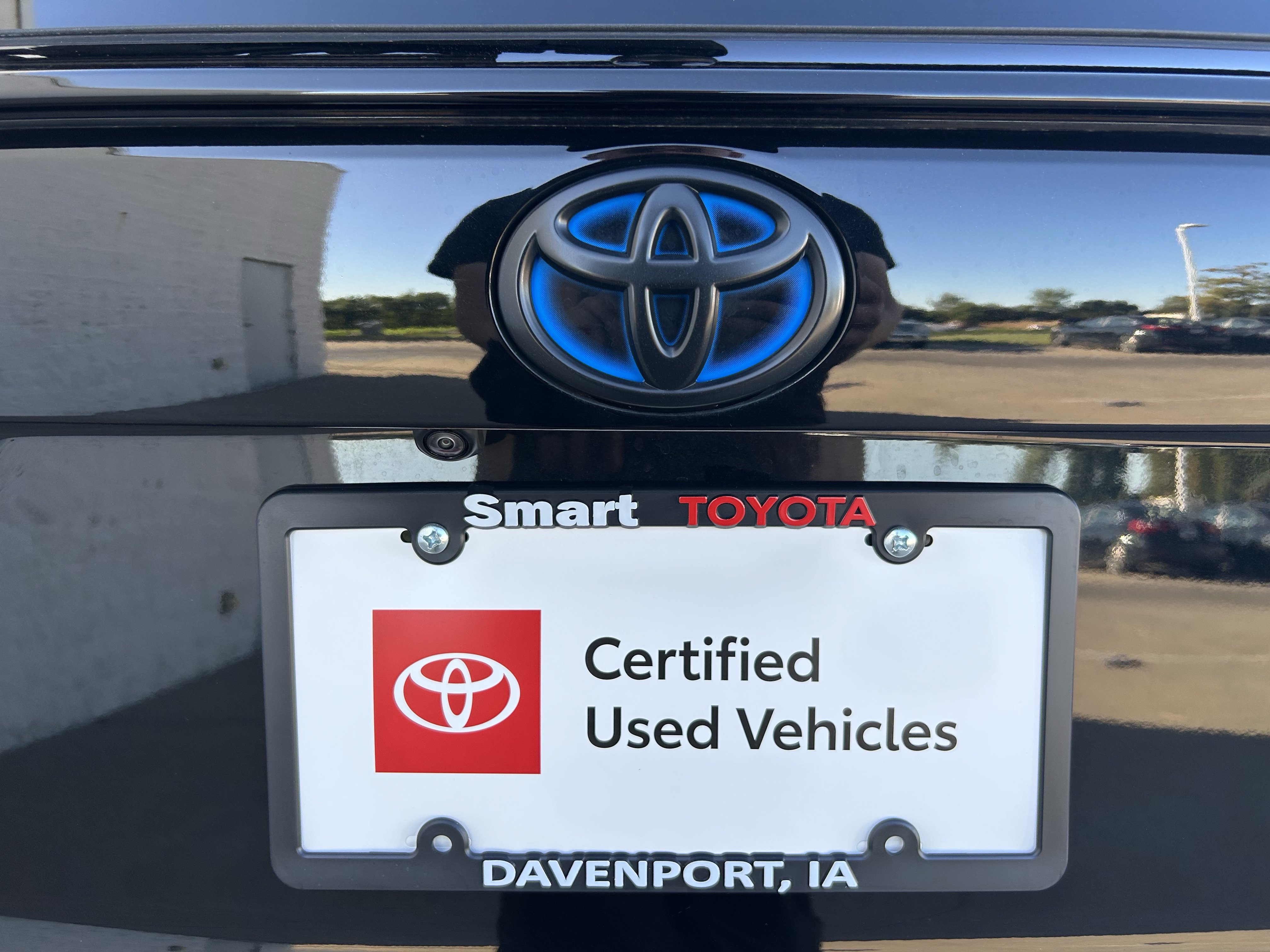 Certified 2024 Toyota RAV4 AWD Hybrid image 10