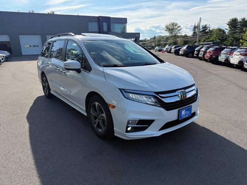 Used 2018 Honda Odyssey Touring image 6