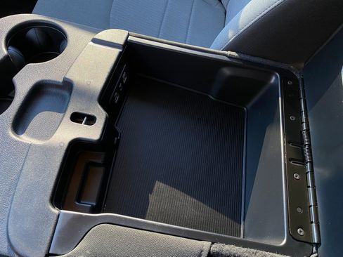 Used 2023 RAM 1500 Classic SLT image 19