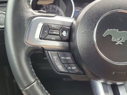 Used 2020 Ford Mustang Coupe RWD image 20