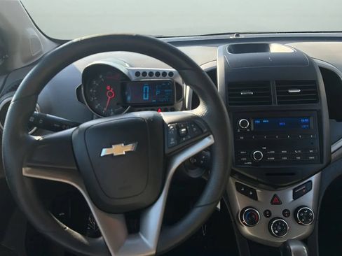 Used 2016 Chevrolet Sonic LS FWD image 10