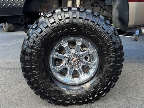 Used 2002 Ford F350 XLT AWD/4WD image 9