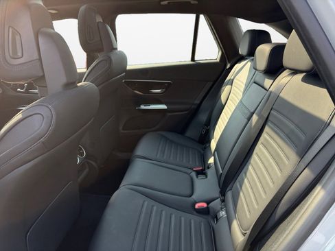 Used 2025 Mercedes-Benz GLC 43 AMG 4MATIC image 13