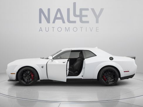 Used 2020 Dodge Challenger SRT Hellcat Redeye RWD image 6