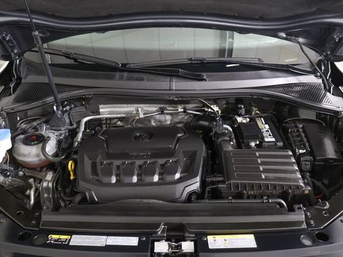 Used 2021 Volkswagen Tiguan SE AWD/4WD image 20