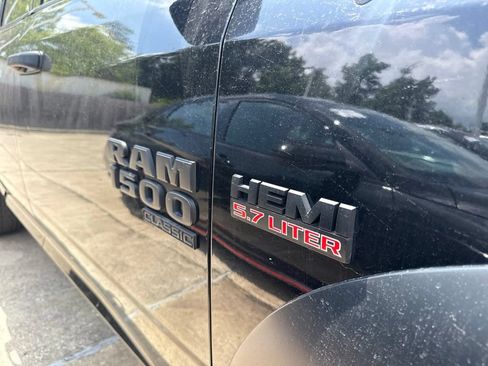 Used 2022 RAM 1500 Classic Warlock RWD image 8