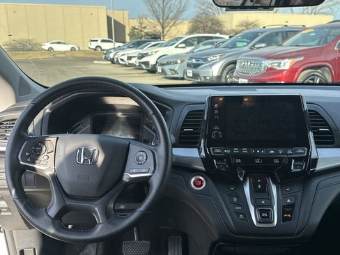 Certified 2024 Honda Odyssey EX-L image 19