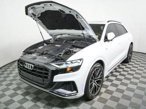 Used 2021 Audi Q8 Premium Plus w/ Premium Plus Package AWD/4WD image 8
