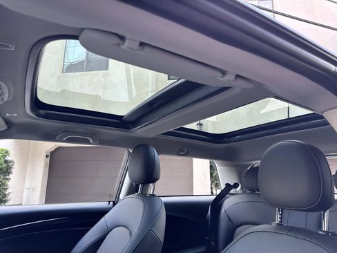 Certified 2023 MINI Cooper 2-Door Hardtop image 11