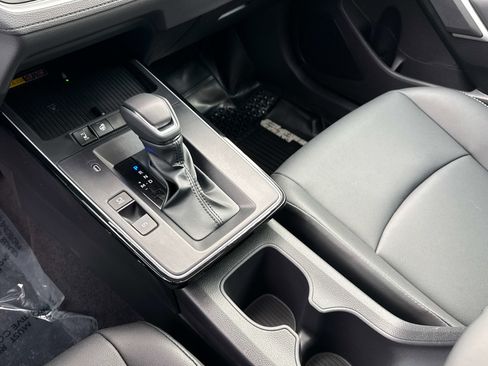 Used 2026 Toyota Corolla Cross XLE w/ Convenience Package image 20