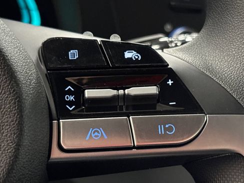 New 2026 Hyundai Elantra Hybrid FWD image 22