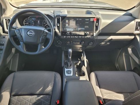 New 2026 Nissan Frontier SV image 10