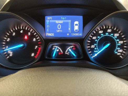 Used 2015 Ford Escape SE FWD image 23