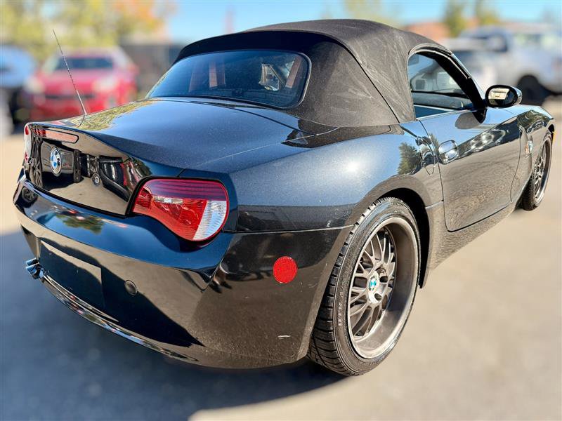 Used 2006 BMW Z4 3.0si RWD image 5