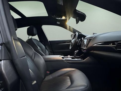 Used 2023 Maserati Levante Modena image 21