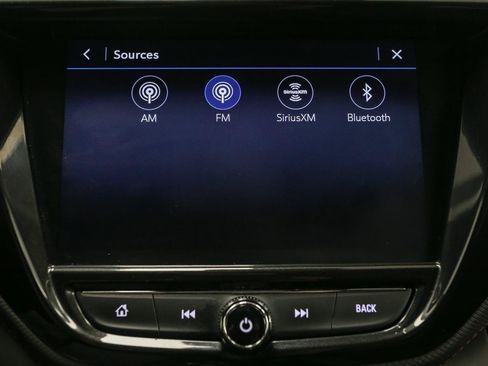 Used 2022 Chevrolet TrailBlazer RS w/ Technology Package AWD/4WD image 24