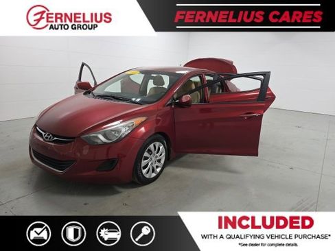 Used 2013 Hyundai Elantra GLS image 10