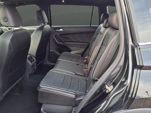 Used 2024 Volkswagen Tiguan SEL R-Line image 50