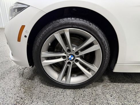Used 2018 BMW 330i xDrive Sedan image 30
