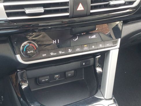 Used 2021 Kia Seltos EX image 23