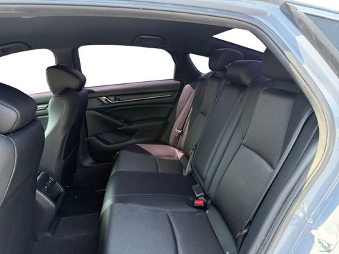 Used 2022 Honda Accord Sport image 11