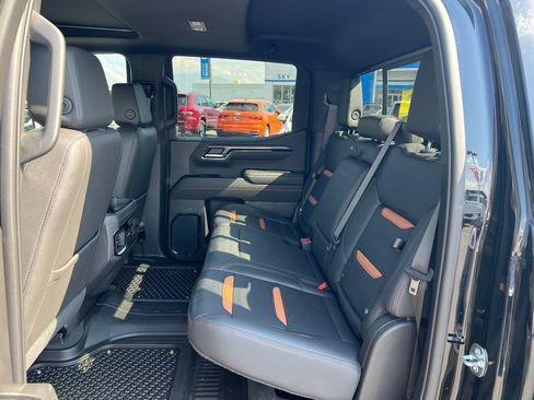 Certified 2023 GMC Sierra 1500 AT4 w/ Technology Package AWD/4WD image 24