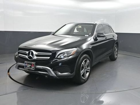 Used 2019 Mercedes-Benz GLC 300 4MATIC w/ Premium Package image 1