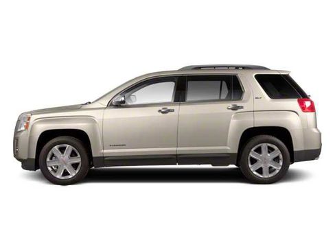 Used 2010 GMC Terrain SLE image 3