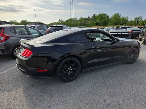 Used 2019 Ford Mustang GT Premium w/ Equipment Group 401A RWD image 3
