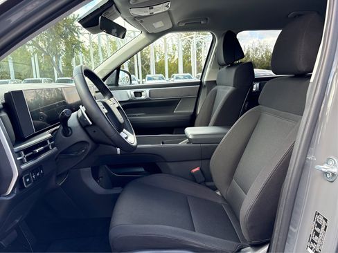 Used 2024 Hyundai Santa Fe SE image 9