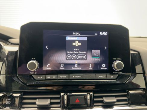 Used 2025 Nissan Pathfinder Rock Creek image 22