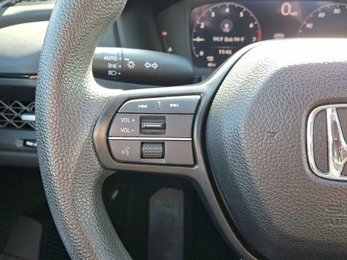 Certified 2024 Honda Accord EX image 21