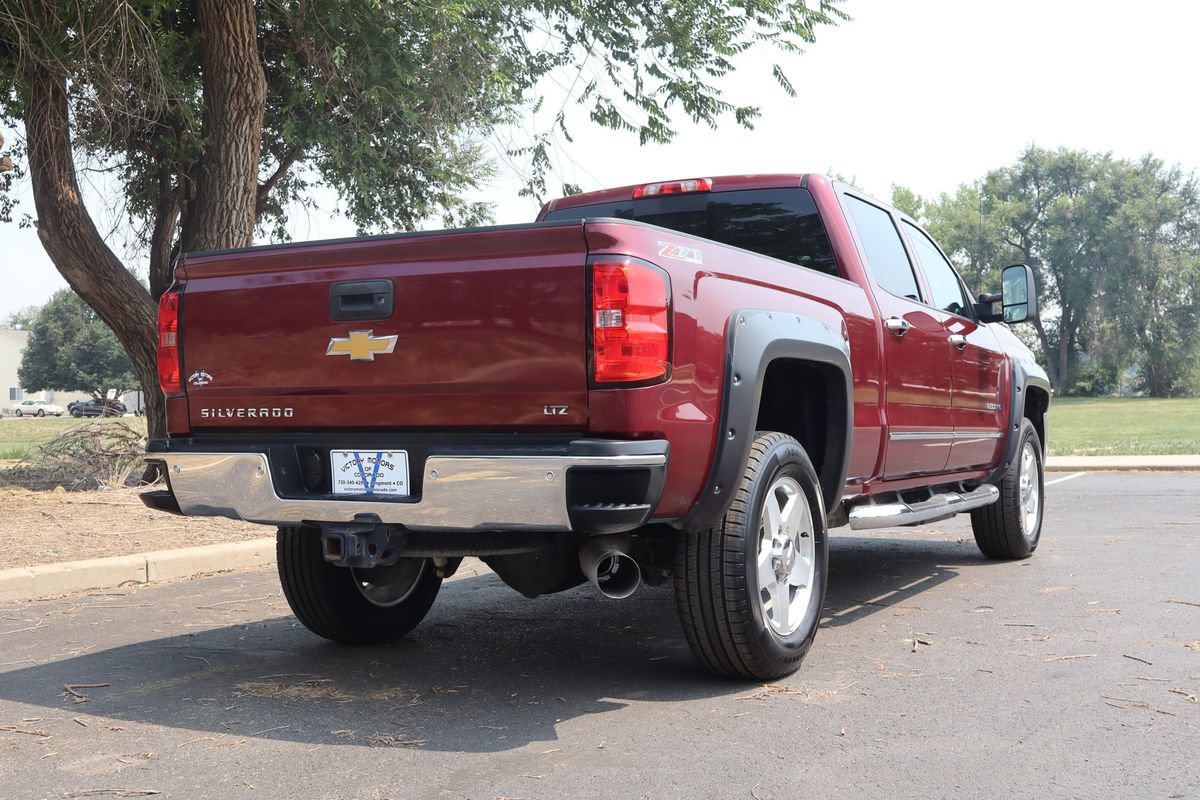 Used 2015 Chevrolet Silverado 2500 LTZ w/ Duramax Plus Package AWD/4WD image 5