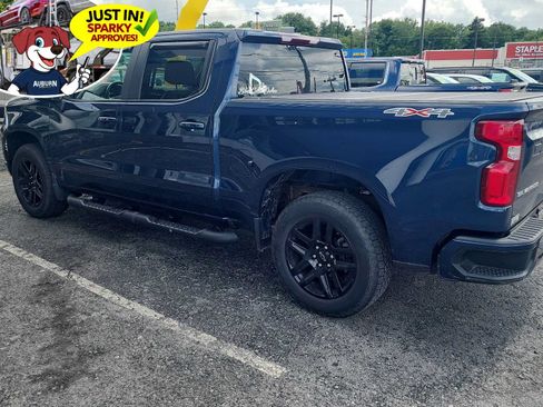 Used 2023 Chevrolet Silverado 1500 RST AWD/4WD image 4