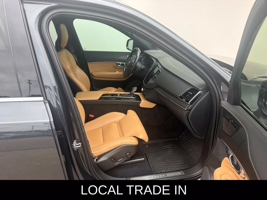Used 2022 Volvo XC90 T6 Inscription w/ Lounge Package AWD/4WD image 17