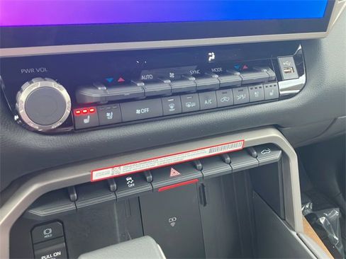 New 2026 Toyota Tundra Limited image 23