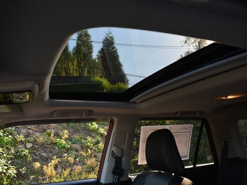 Used 2020 Toyota 4Runner SR5 Premium w/ Moonroof Package image 9