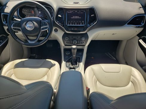 Used 2020 Jeep Cherokee Limited w/ Trailer Tow Group image 16